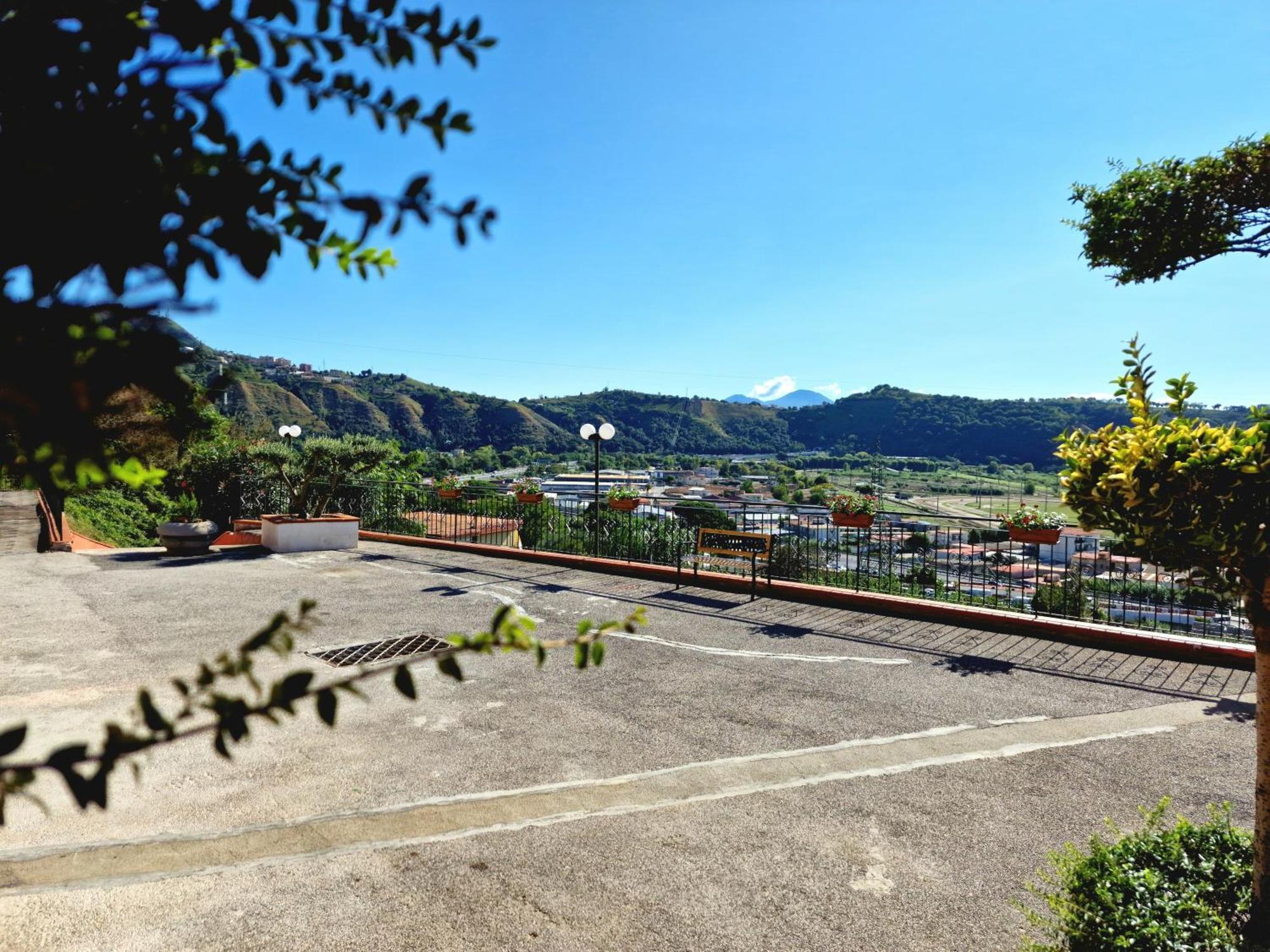 Con Vista Affittacamere Napoli
